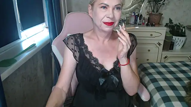 Snapshot of Sweet_Lena7 chatting on 06.20.26 Sweet Lena7 online show from 06.20.26