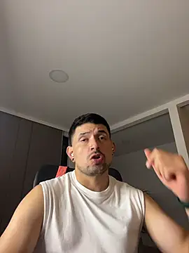 TroyeSavage online show from 04.03.26