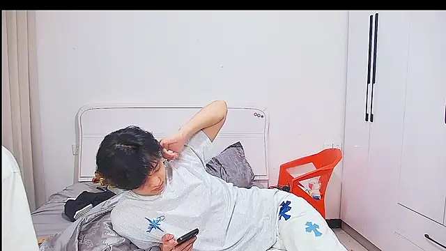 icecream-002 online show from 06.21.26