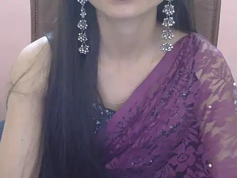 Snapshot of Lovely_Ananta chatting on 06.15.26 Lovely Ananta online show from 06.15.26