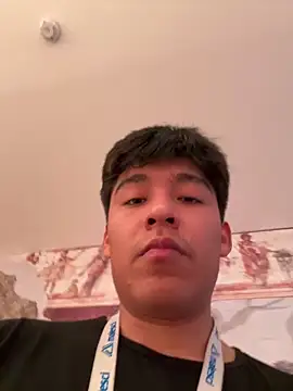 uunico22anni online show from 03.10.26