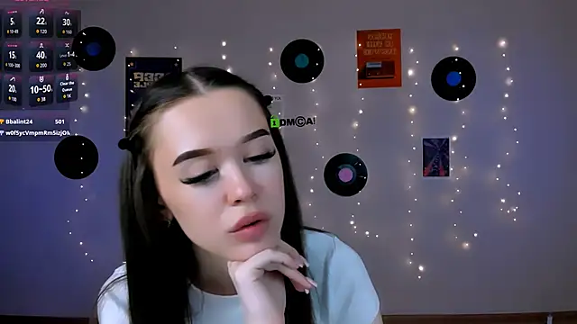 nila eclipse online show from 03.29.26