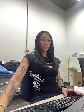 mina harker online show from 04.20.26