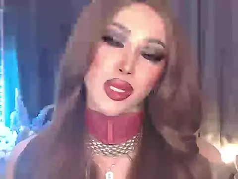 Snapshot of Ms_amor_powers_ts chatting on 04.19.26 Ms amor powers ts online show from 04.19.26