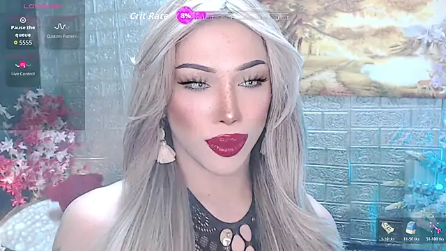 Snapshot of Ms_amor_powers_ts chatting on 05.13.26 Ms amor powers ts online show from 05.13.26