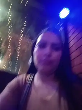 Snapshot of Karla__Morrison chatting on 05.17.26 Karla Morrison online show from 05.17.26