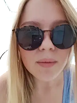 LittleForestELF2 online show from 03.11.26