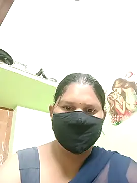 Snapshot of telugutanuja_ chatting on 04.06.26 telugutanuja online show from 04.06.26