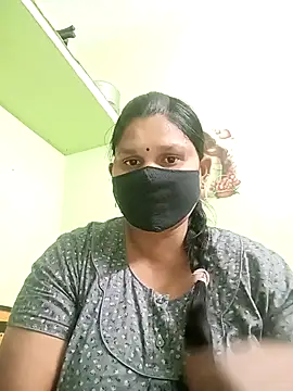 Snapshot of telugutanuja_ chatting on 04.15.26 telugutanuja online show from 04.15.26