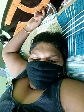 Snapshot of telugutanuja_ chatting on 04.21.26 telugutanuja online show from 04.21.26