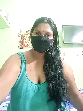 Snapshot of telugutanuja_ chatting on 04.22.26 telugutanuja online show from 04.22.26