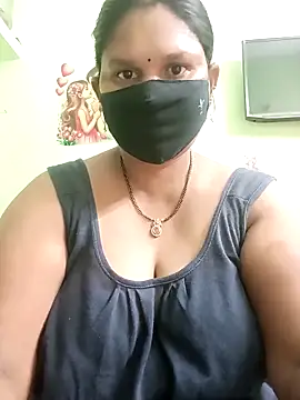 Snapshot of telugutanuja_ chatting on 04.26.26 telugutanuja online show from 04.26.26