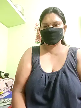 Snapshot of telugutanuja_ chatting on 04.28.26 telugutanuja online show from 04.28.26