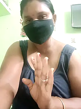 Snapshot of telugutanuja_ chatting on 05.13.26 telugutanuja online show from 05.13.26