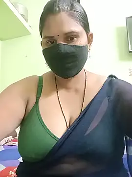 Snapshot of telugutanuja_ chatting on 05.18.26 telugutanuja online show from 05.18.26