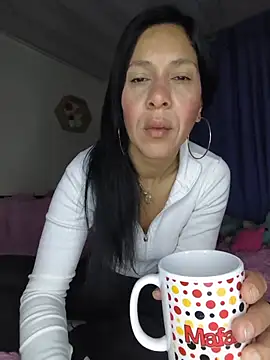 Snapshot of Camillemonroe_ chatting on 08.02.26 Camillemonroe online show from 08.02.26