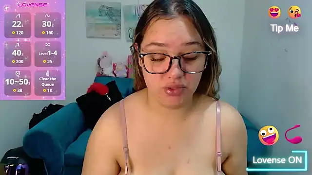 Snapshot of veronicaparkersex chatting on 07.22.26 veronicaparkersex online show from 07.22.26
