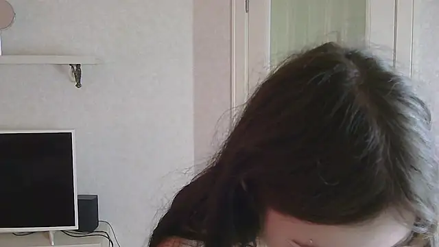 Snapshot of SaltedCaramely chatting on 06.25.26 SaltedCaramely online show from 06.25.26