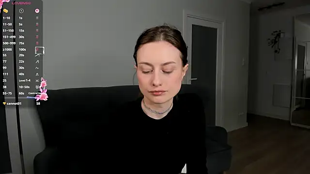 Snapshot of Dorimena chatting on 04.09.26 Dorimena online show from 04.09.26