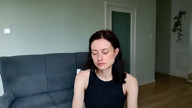 Snapshot of Dorimena chatting on 06.30.26 Dorimena online show from 06.30.26