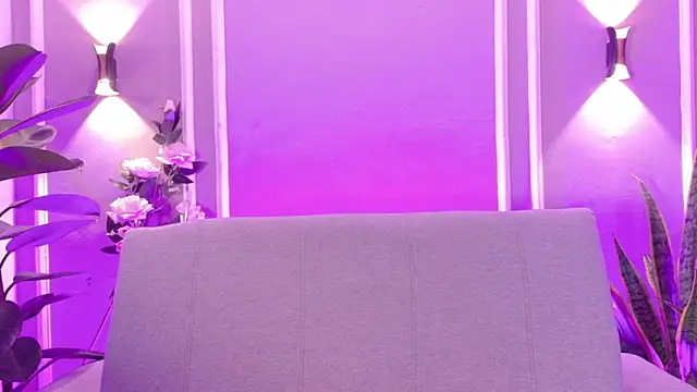 Snapshot of ZoeyMonroe_ chatting on 05.23.26 ZoeyMonroe online show from 05.23.26