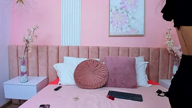 Skarlet Kiss online show from 03.23.26