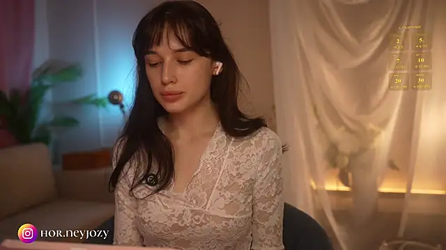 Snapshot of horneyjozy chatting on 05.23.26 horneyjozy online show from 05.23.26