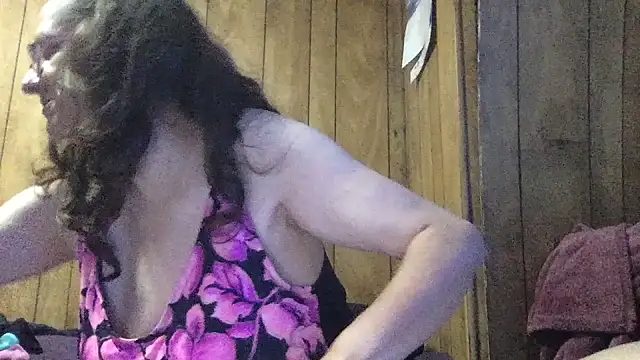 Snapshot of milfmichelle69 chatting on 07.21.26 milfmichelle69 online show from 07.21.26