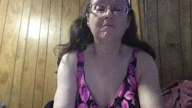 Snapshot of milfmichelle69 chatting on 07.25.26 milfmichelle69 online show from 07.25.26