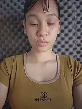 Snapshot of -Hicici- chatting on 07.23.26 -Hicici- online show from 07.23.26