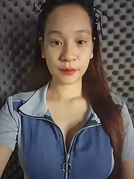 Snapshot of -Hicici- chatting on 08.02.26 -Hicici- online show from 08.02.26