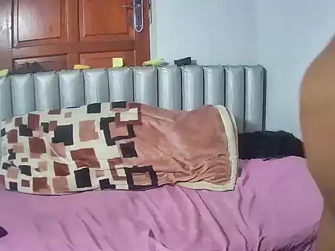 JoycyQueen online show from 03.25.26