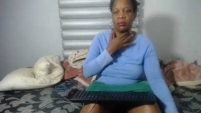 Snapshot of JoycyQueen chatting on 05.03.26 JoycyQueen online show from 05.03.26