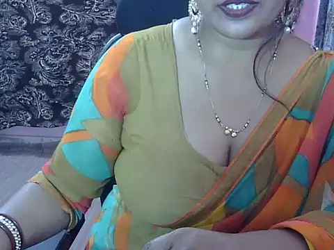 Snapshot of PINKI_012 chatting on 03.18.26 PINKI 012 online show from 03.18.26