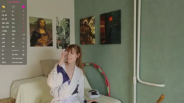 SunnyLeia online show from 03.25.26