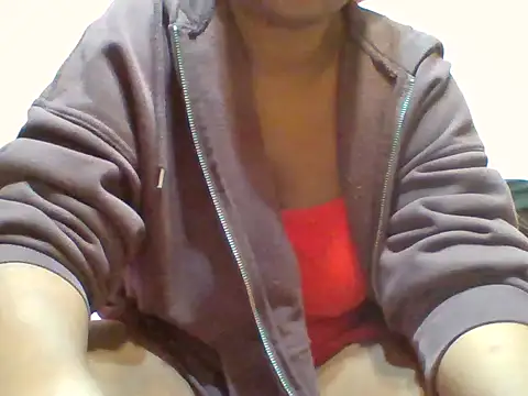 Snapshot of melaninebony2 chatting on 04.22.26 melaninebony2 online show from 04.22.26