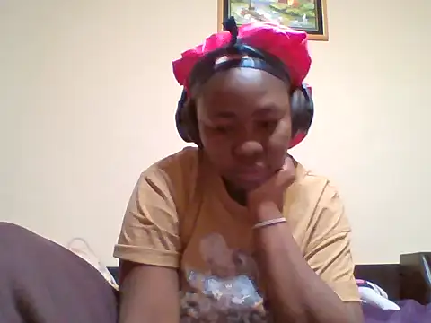 Snapshot of melaninebony2 chatting on 04.25.26 melaninebony2 online show from 04.25.26