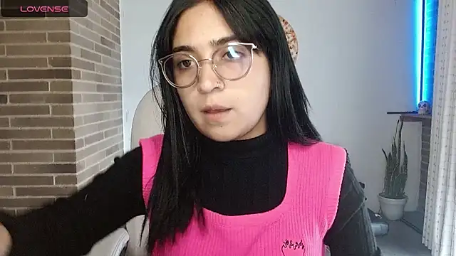 sweet-little online show from 03.17.26