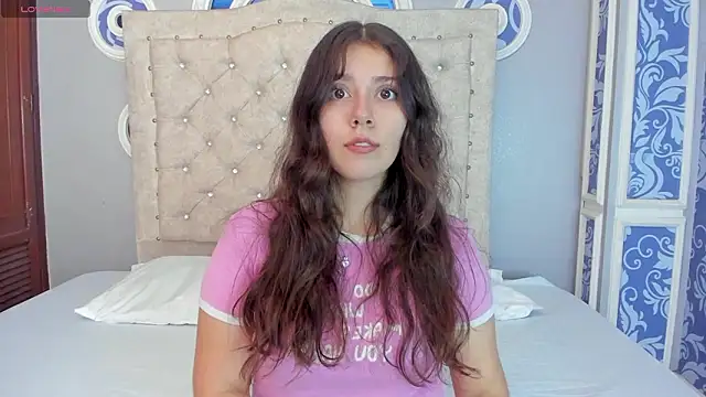 emma pink   online show from 03.17.26