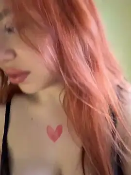 RedheadQueen  online show from 05.01.26
