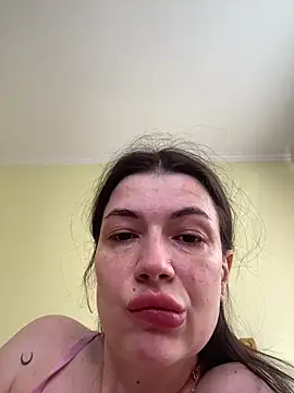 Cutee Erika online show from 04.19.26