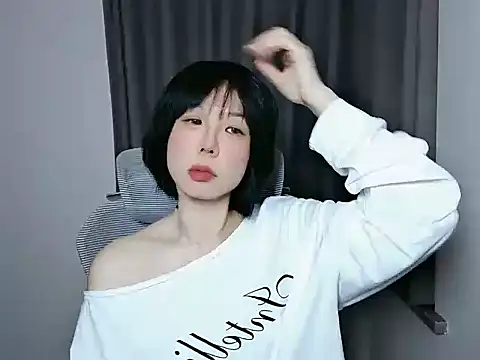 lin lin 520 520 online show from 03.13.26