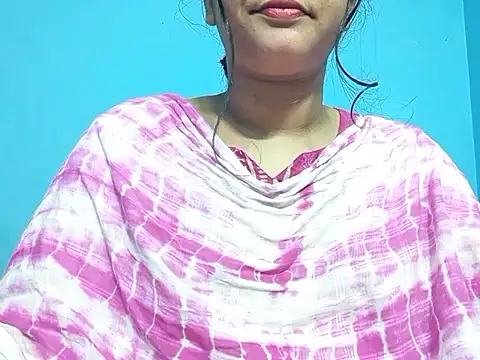 Emma 4433 online show from 04.12.26