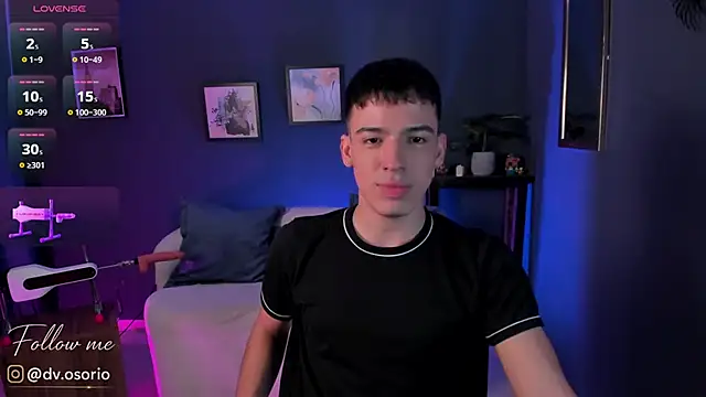 Snapshot of david_osorio chatting on 05.19.26 david osorio online show from 05.19.26