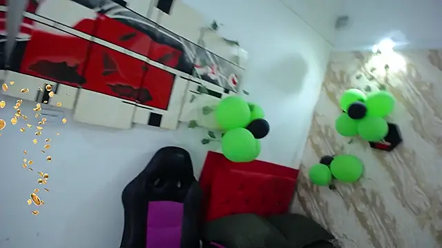 scarlettt  joness online show from 03.20.26