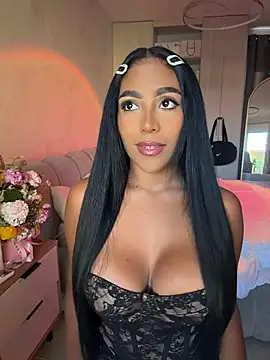SaraValentina11 online show from 07.25.26
