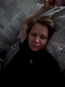 Snapshot of _LOLA-LOLA_ chatting on 04.17.26 LOLA-LOLA online show from 04.17.26
