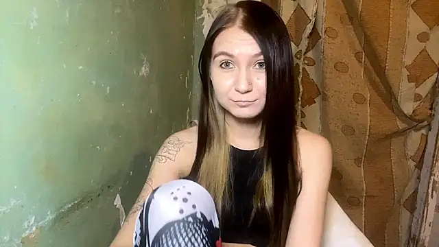 Lollybomb online show from 04.21.26