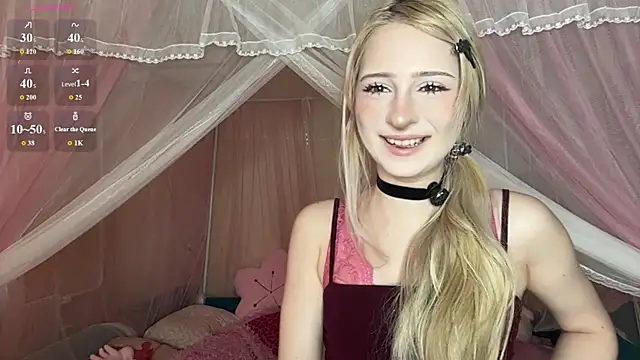 Snapshot of OnlyEva1 chatting on 07.23.26 OnlyEva1 online show from 07.23.26