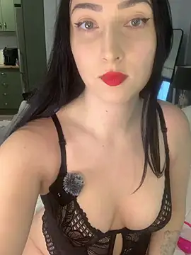 Snapshot of BADFOXXXY chatting on 05.24.26 BADFOXXXY online show from 05.24.26